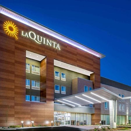 La Quinta Inn & Suites By Wyndham Louisville Ne - Old Henry Rd المظهر الخارجي الصورة